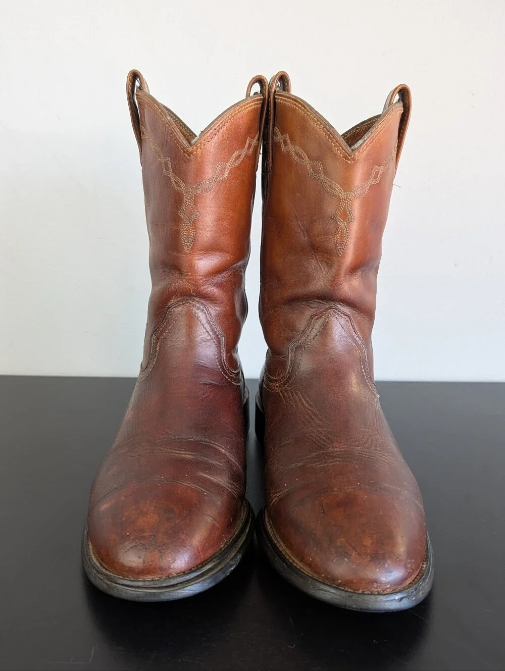 Ariat | Brown Leather Cowboy Boots, Mens Size  9 D (FLAWS) - Picture 5 of 16